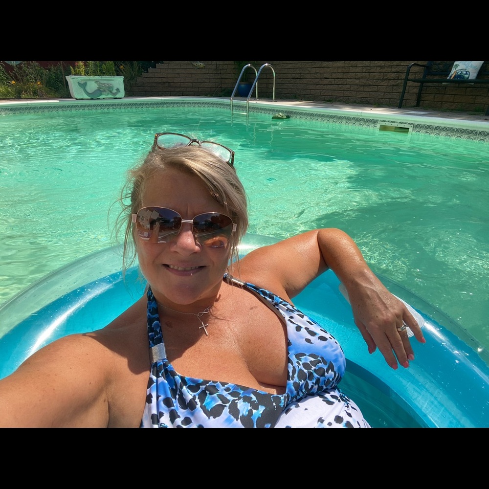 Meet your Posher, Traci